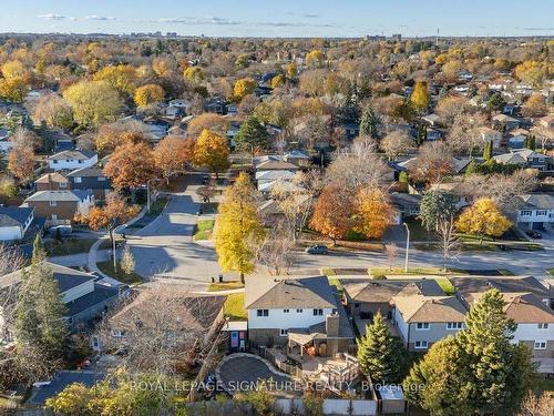 17 Chapais Cres, Toronto, ON - Outdoor With View