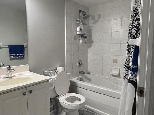 1106-83 Borough Dr, Toronto, ON - Indoor Photo Showing Bathroom