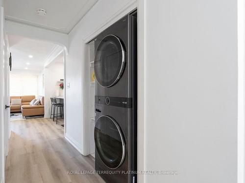 11 Jacinta Dr, Toronto, ON - Indoor Photo Showing Laundry Room