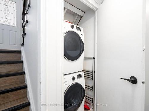 11 Jacinta Dr, Toronto, ON - Indoor Photo Showing Laundry Room