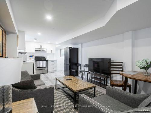 11 Jacinta Dr, Toronto, ON - Indoor Photo Showing Living Room