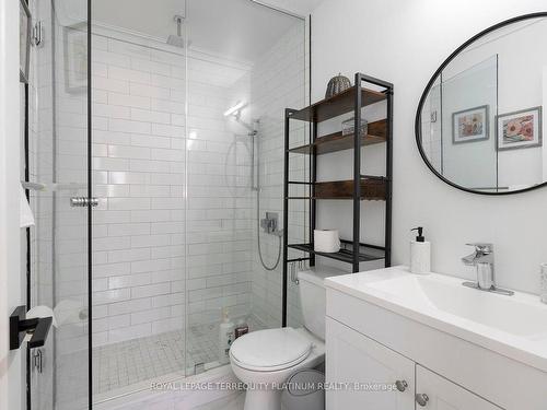 11 Jacinta Dr, Toronto, ON - Indoor Photo Showing Bathroom