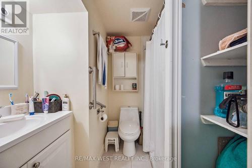 125 Overbank Drive, Oshawa, ON - Indoor Photo Showing Bathroom