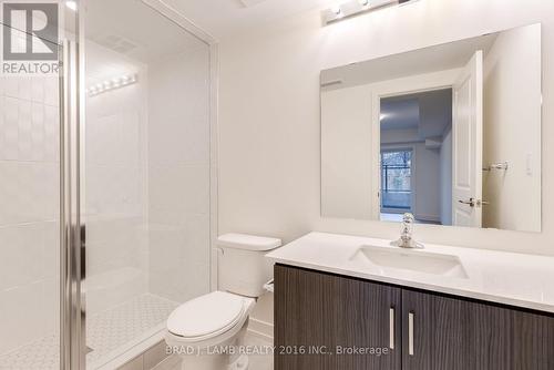 2106 - 58 Elizabeth Street S, Richmond Hill, ON - Indoor Photo Showing Bathroom