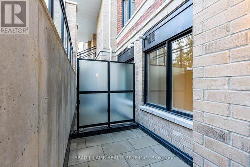 2106 - 58 Elizabeth Street S, Richmond Hill, ON - Outdoor With Exterior