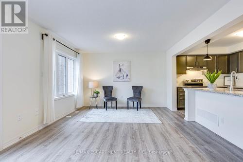 144 Christopher Road, Oakville, ON - Indoor Photo Showing Kitchen