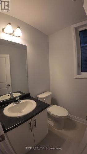 889 Knights Lane, Woodstock, ON - Indoor Photo Showing Bathroom