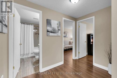 39 Raspberry Lane, Guelph, ON - Indoor Photo Showing Other Room