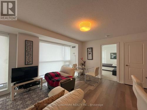 1804 - 2015 Sheppard Avenue E, Toronto, ON - Indoor Photo Showing Living Room