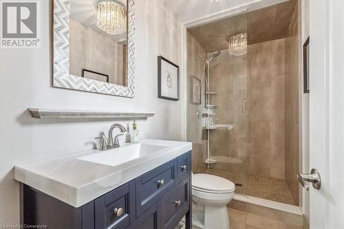 756 King Road, Burlington, ON - Indoor Photo Showing Bathroom