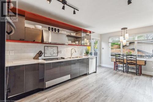 756 King Road, Burlington, ON - Indoor Photo Showing Kitchen With Double Sink