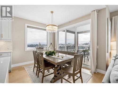 1072 Aurora Heights, West Kelowna, BC - Indoor Photo Showing Dining Room