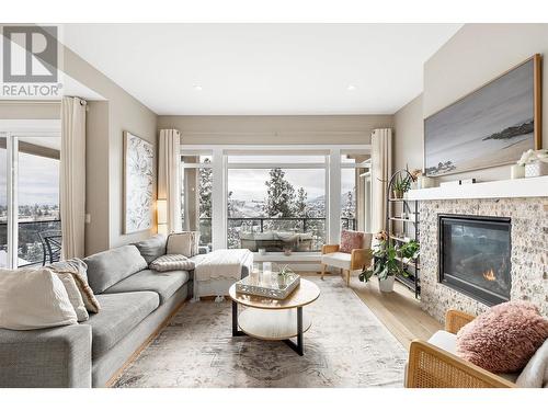 1072 Aurora Heights, West Kelowna, BC - Indoor Photo Showing Living Room With Fireplace