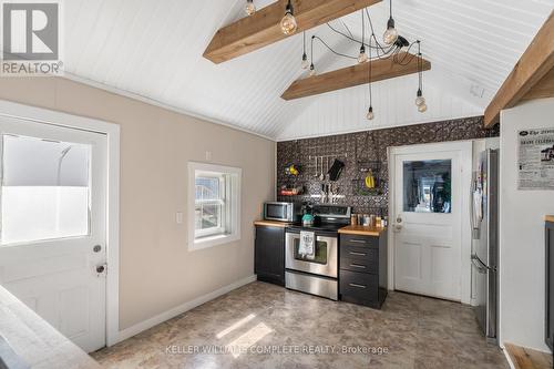 241 South Mill Street, Fort Erie (Ridgeway), ON - Indoor Photo Showing Kitchen