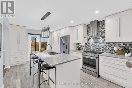 700 Levac Drive, Ottawa, ON - Indoor Photo Showing Kitchen With Upgraded Kitchen