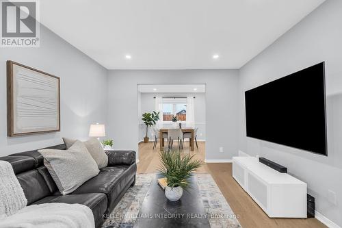 700 Levac Drive, Ottawa, ON - Indoor Photo Showing Living Room