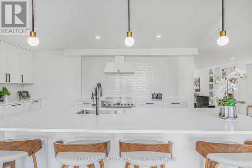 139 Winther Avenue, Ottawa, ON - Indoor Photo Showing Kitchen