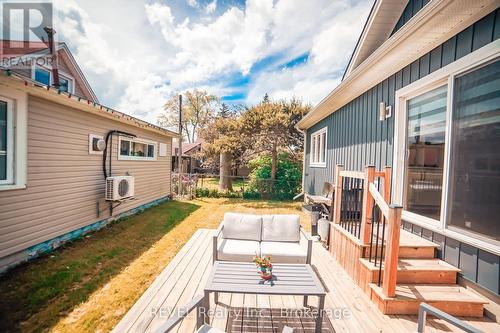 3733 Roxborough Avenue, Fort Erie, ON - Outdoor With Deck Patio Veranda With Exterior