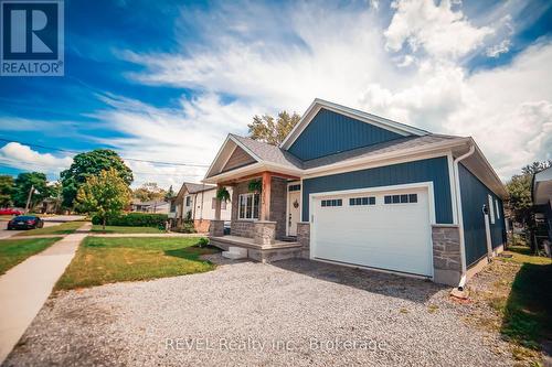 3733 Roxborough Avenue, Fort Erie, ON - Outdoor