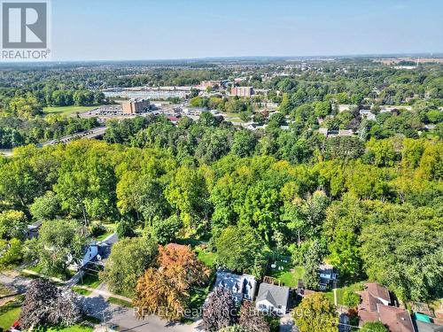 5737 Brookfield Avenue, Niagara Falls, ON - Outdoor With View