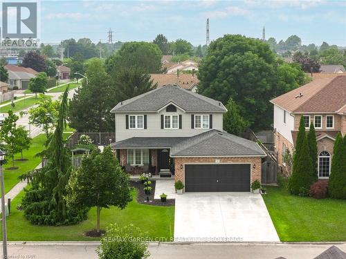 1 Shaver Road, St. Catharines (462 - Rykert/Vansickle), ON - Outdoor With Facade