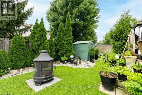 1 Shaver Road, St. Catharines (462 - Rykert/Vansickle), ON - Outdoor With Backyard