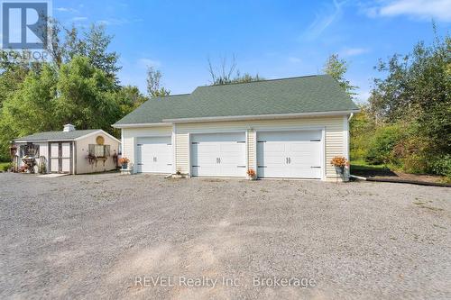 225 Windmill Point Road S, Fort Erie, ON - Outdoor