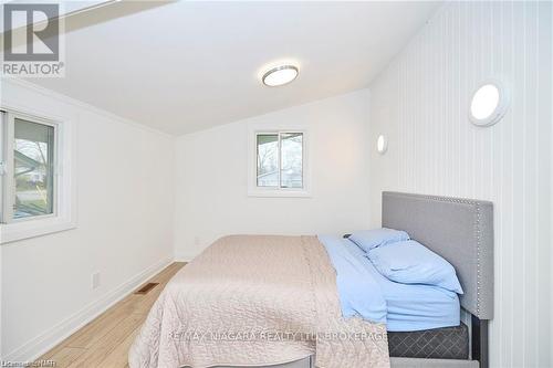 3105 Bethune Avenue, Fort Erie (335 - Ridgeway), ON - Indoor Photo Showing Bedroom