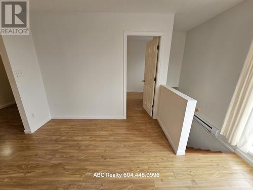 3Fl 4Xx E Columbia, New Westminster, BC - Indoor Photo Showing Other Room