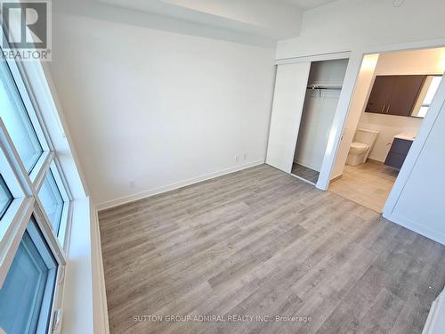 2408 - 30 Upper Mall Way, Vaughan, ON - Indoor Photo Showing Other Room