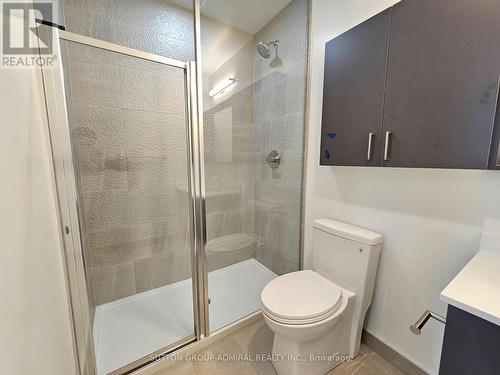 2408 - 30 Upper Mall Way, Vaughan, ON - Indoor Photo Showing Bathroom