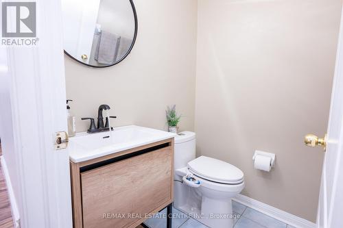 3759 Milkwood Crescent, Mississauga, ON - Indoor Photo Showing Bathroom