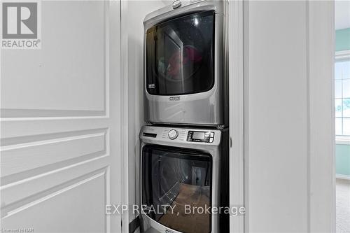 5060 Serena Drive Drive, Lincoln (982 - Beamsville), ON - Indoor Photo Showing Laundry Room