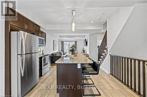 5060 Serena Drive Drive, Lincoln (982 - Beamsville), ON - Indoor Photo Showing Kitchen With Stainless Steel Kitchen