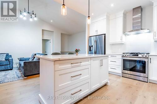 16 - 154 Port Robinson Road, Pelham, ON - Indoor Photo Showing Kitchen With Upgraded Kitchen