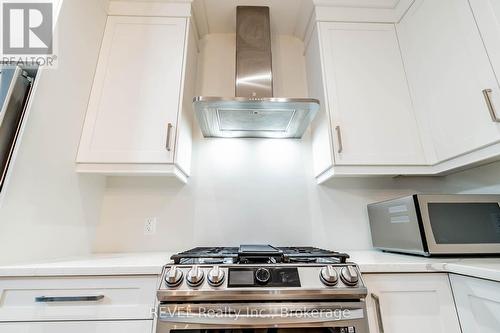 16 - 154 Port Robinson Road, Pelham, ON - Indoor Photo Showing Kitchen