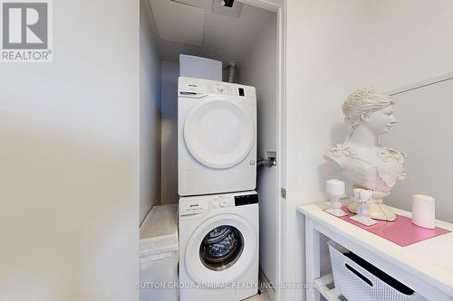 3101 - 159 Wellesley Street E, Toronto, ON - Indoor Photo Showing Laundry Room