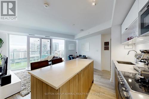 3101 - 159 Wellesley Street E, Toronto, ON - Indoor Photo Showing Kitchen