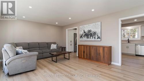 171 Estella Court, London, ON - Indoor