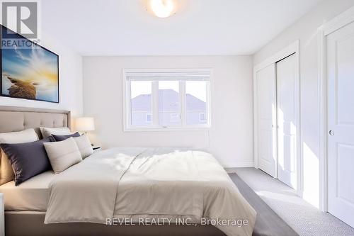 17 Hawthorn Avenue, Thorold, ON - Indoor Photo Showing Bedroom