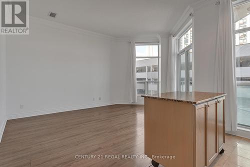 414 - 410 Queens Quay W, Toronto, ON - Indoor Photo Showing Other Room