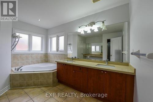 11 Cairnburg Drive, Brampton, ON - Indoor Photo Showing Bathroom