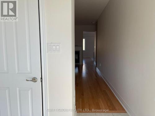 Upper - 27 Keyworth Crescent, Brampton, ON - Indoor Photo Showing Other Room