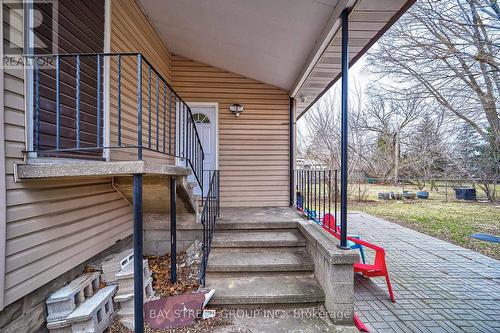 5241 Kitchener Street, Niagara Falls, ON - Outdoor With Exterior