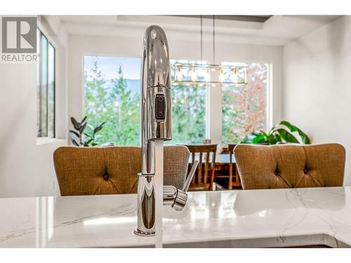 900 Stockley Street, Kelowna, BC - Indoor Photo Showing Dining Room