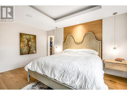 900 Stockley Street, Kelowna, BC - Indoor Photo Showing Bedroom