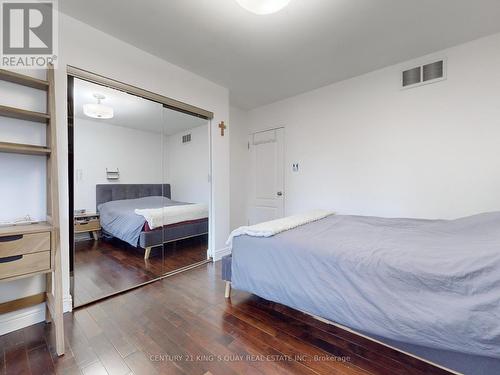 22 Overton Crescent, Toronto, ON - Indoor Photo Showing Bedroom