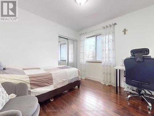 22 Overton Crescent, Toronto, ON - Indoor Photo Showing Bedroom