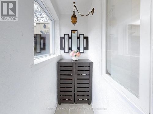 22 Overton Crescent, Toronto, ON - Indoor Photo Showing Bathroom