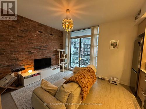 511 - 88 Colgate Avenue, Toronto, ON - Indoor With Fireplace